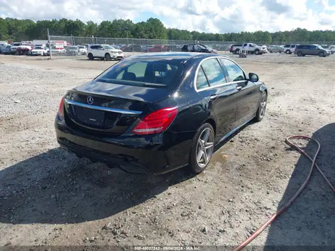 2017 Mercedes-Benz C 300 Sport VIN 55SWF4JB7HU218528 фото 4
