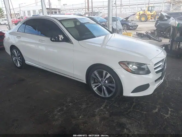 55SWF4JB6FU043234 — 2015 Mercedes-Benz C 300, Задняя часть (Rear), фото до ремонта