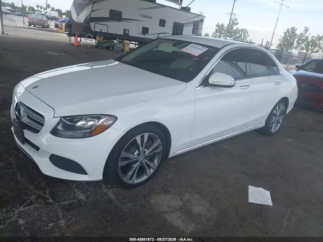 55SWF4JB6FU043234 — 2015 Mercedes-Benz C 300, фото 2 с аукциона IAAI 13.10.2026, Задняя часть