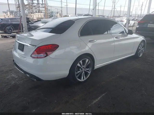 55SWF4JB6FU043234 — 2015 Mercedes-Benz C 300, фото 4 с аукциона IAAI 13.10.2026, Задняя часть