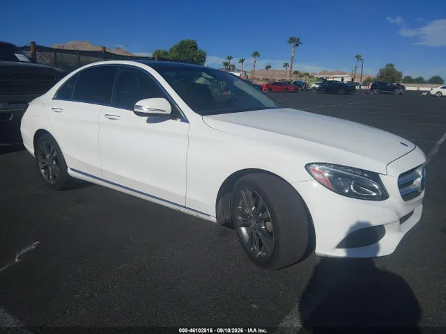 2015 Mercedes-Benz C 300 VIN 55SWF4JB7FU048474 фото 1