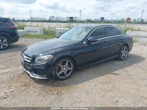 2017 Mercedes-Benz C 300 VIN 55SWF4KB4HU190119 фото 2