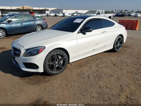 2017 Mercedes-Benz C 300 VIN WDDWJ4JB2HF329196 фото 2