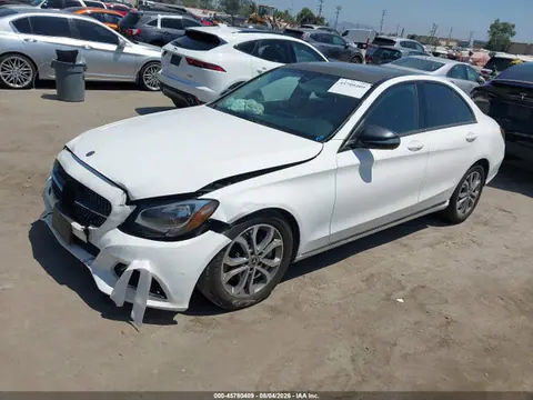 2018 Mercedes-Benz C 300 VIN 55SWF4JB0JU254924 фото 2