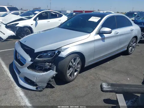 2018 Mercedes-Benz C 300 VIN WDDWF4JB9JR386761 фото 2