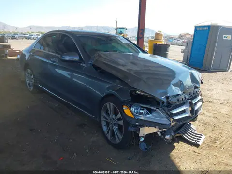 55SWF4JB5JU249573 — 2018 Mercedes-Benz C 300, Не указано (Unknown), фото до ремонта