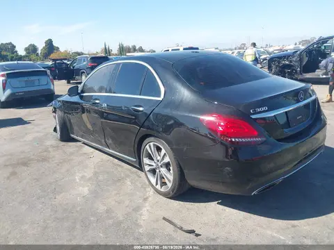 2019 Mercedes-Benz C 300 VIN WDDWF8DB6KR516192 фото 3