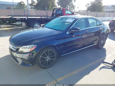 2020 Mercedes-Benz C 300 VIN 55SWF8DBXLU323818 фото 2