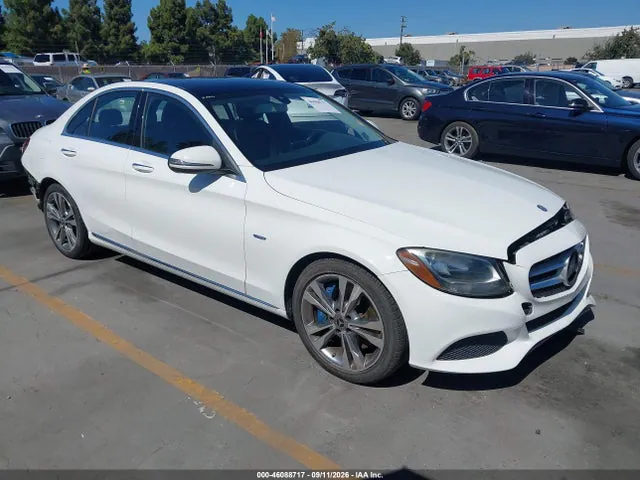 2017 Mercedes-Benz C 350E VIN 55SWF4HBXHU217198 фото 1