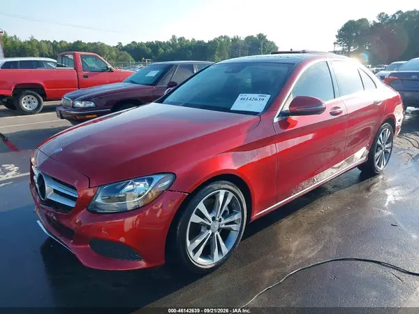 WDDWF4JB8GR156556 — 2016 Mercedes-Benz C-Klasse, фото 2 с аукциона IAAI, Передняя часть
