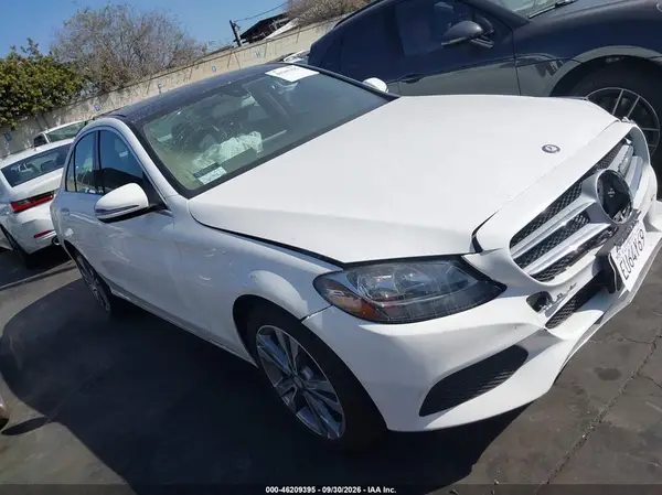 55SWF4KB2GU109293 — 2016 Mercedes-Benz C-Klasse, Передняя часть (Front End), фото до ремонта