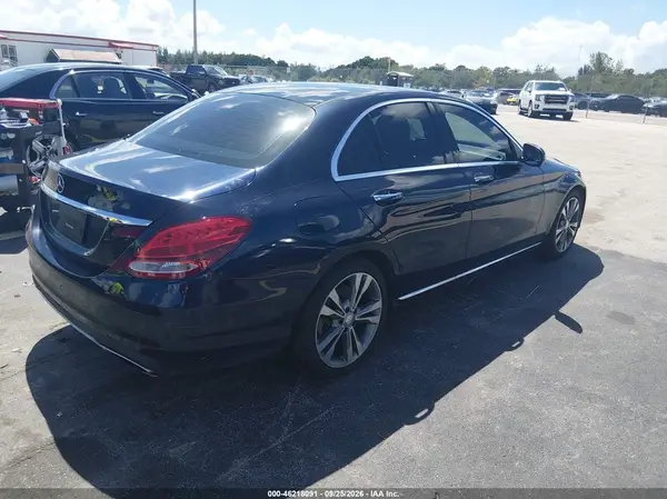 2016 MERCEDES-BENZ C-KLASSE VIN 55SWF4JB3GU131725 фото 4