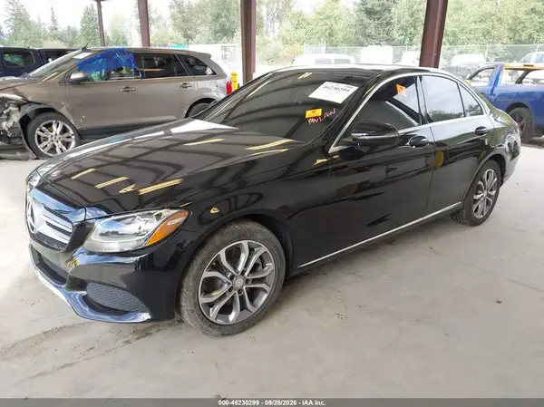 55SWF4KB7GU139440 — 2016 Mercedes-Benz C-Klasse, фото 2 с аукциона IAAI, Правый бок