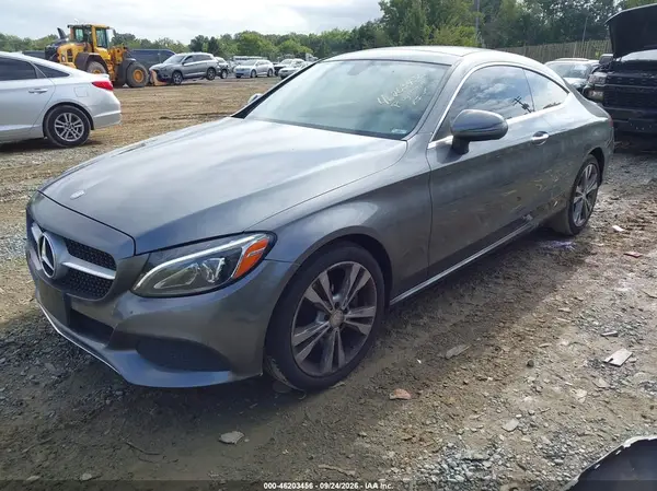 WDDWJ4KB1HF440840 — 2017 Mercedes-Benz C-Klasse, фото 2 с аукциона IAAI, Правый бок