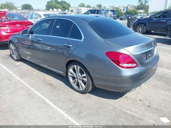 55SWF4JB6JU278810 — 2018 Mercedes-Benz C-Klasse, фото 3 с аукциона IAAI 12.10.2026, Передняя часть