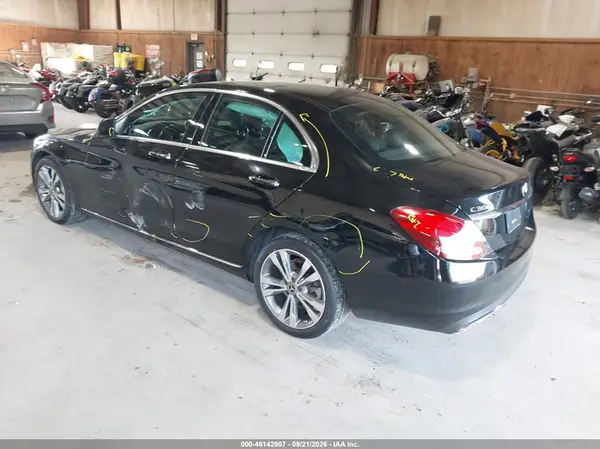 WDDWF4KB1JR416673 — 2018 Mercedes-Benz C-Klasse, фото 3 с аукциона IAAI 07.10.2026, Левый бок