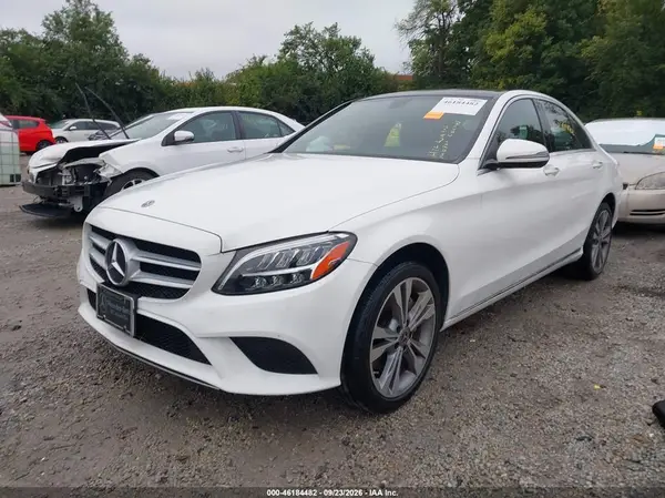 55SWF8EB6KU320184 — 2019 Mercedes-Benz C-Klasse, фото 2 с аукциона IAAI, Подтопление