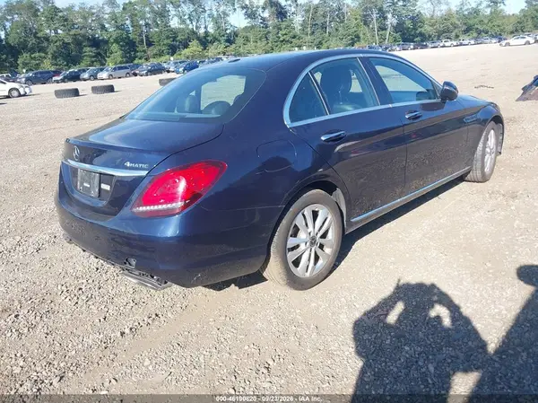 55SWF8EB5KU322234 — 2019 Mercedes-Benz C-Klasse, фото 4 с аукциона IAAI 13.10.2026, Левый бок
