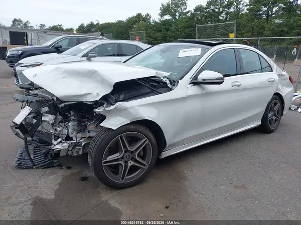W1KWF8EB1MR616749 — 2021 Mercedes-Benz C-Klasse, фото 2 с аукциона IAAI, Передняя часть