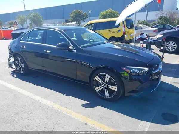 W1KAF4HB9SR270106 — 2025 Mercedes-Benz C-Klasse, Задняя часть (Rear), фото до ремонта