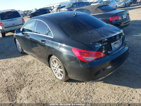 2018 Mercedes-Benz CLA 250 4MATIC VIN WDDSJ4GB3JN581315 фото 3