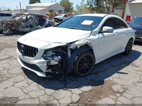 2015 Mercedes-Benz CLA 250 VIN WDDSJ4EB8FN208412 фото 2