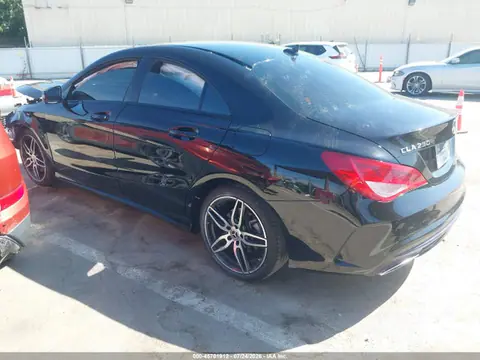 2018 Mercedes-Benz CLA 250 VIN WDDSJ4EB8JN679288 фото 3
