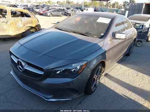 2018 Mercedes-Benz CLA 250 VIN WDDSJ4EB8JN555747 фото 2