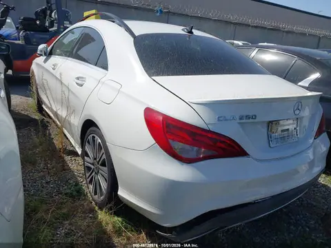 2019 Mercedes-Benz CLA 250 VIN WDDSJ4EB8KN759434 фото 3
