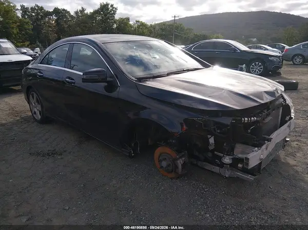 WDDSJ4GB6GN388990 — 2016 Mercedes-Benz CLA-Klasse, Передняя часть (Front End), фото до ремонта