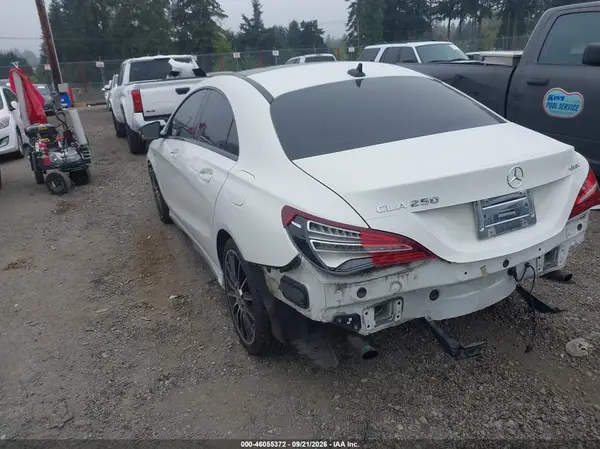WDDSJ4GB2JN521073 — 2018 Mercedes-Benz CLA-Klasse, фото 3 с аукциона IAAI 14.10.2026, Передняя часть