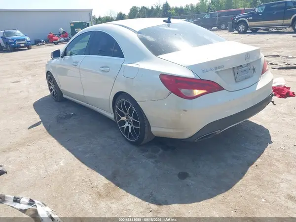 WDDSJ4EB0JN519096 — 2018 Mercedes-Benz CLA-Klasse, фото 3 с аукциона IAAI, Передняя часть