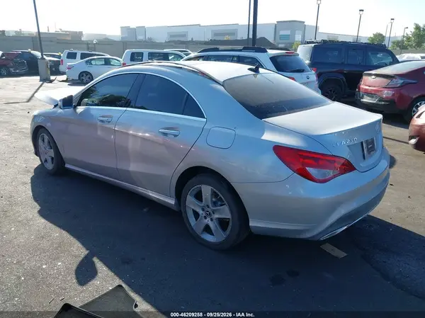 WDDSJ4EB9JN545082 — 2018 Mercedes-Benz CLA-Klasse, фото 3 с аукциона IAAI, Передняя часть