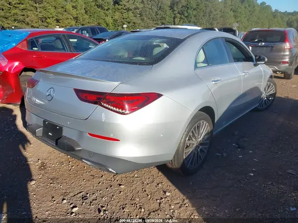 W1K5J4GB7PN397033 — 2023 Mercedes-Benz CLA-Klasse, фото 4 с аукциона IAAI, Передняя часть слева