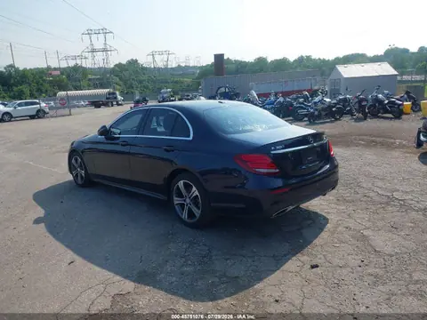2017 Mercedes-Benz E 300 4matic VIN WDDZF4KBXHA088885 фото 3