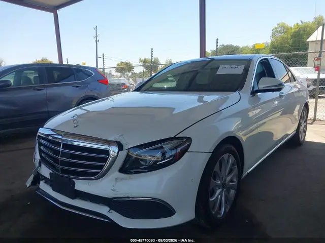 WDDZF4JB1HA234351 — 2017 Mercedes-Benz E 300, фото 2 с аукциона IAAI 13.10.2026, Передняя часть