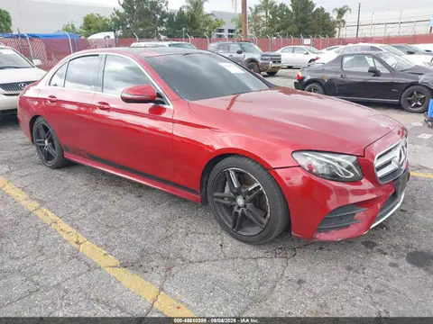 WDDZF4JB3HA050335 — 2017 Mercedes-Benz E 300, Передняя часть справа (Right Front), фото до ремонта