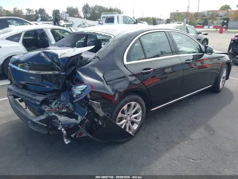2017 Mercedes-Benz E 300 VIN WDDZF4JB1HA149266 фото 4