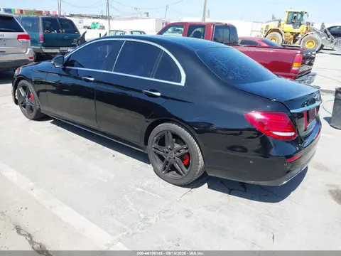 2017 Mercedes-Benz E 300 VIN WDDZF4JB4HA232299 фото 3