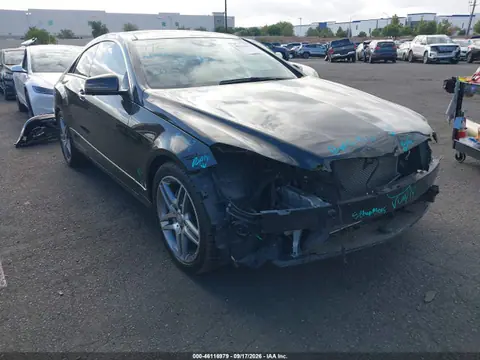 WDDKJ5KB3EF240980 — 2014 Mercedes-Benz E 350, Передняя часть (Front End), фото до ремонта