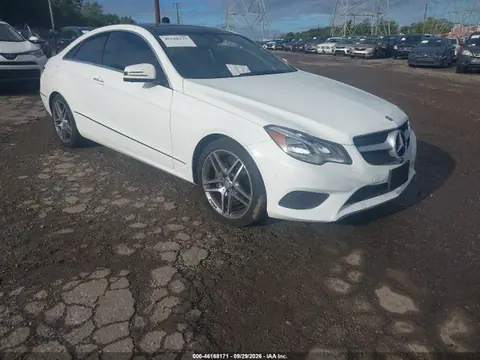 WDDKJ5KB1EF238550 — 2014 Mercedes-Benz E 350, Передняя часть слева (Left Front), фото до ремонта