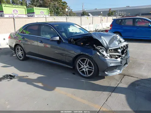 WDDHF5KB9GB226927 — 2016 Mercedes-Benz E 350, Передняя часть (Front End), фото до ремонта
