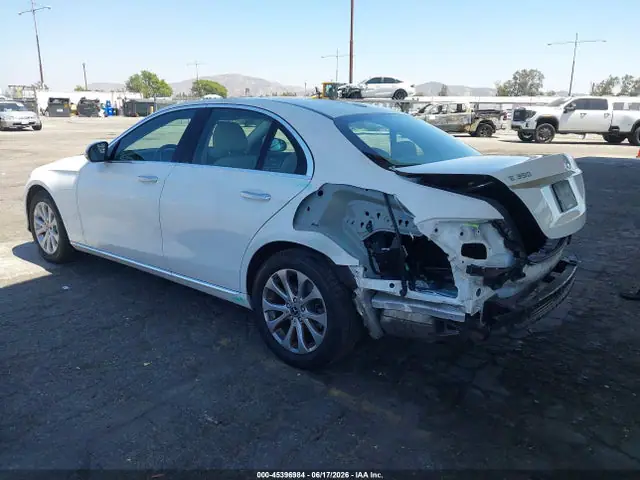 2020 Mercedes-Benz E 350 VIN WDDZF8DB2LA727063 фото 3