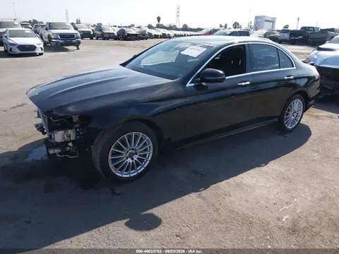 2023 Mercedes-Benz E 350 VIN W1KZF8DB4PB102454 фото 2