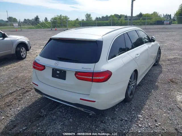 WDDZH6GB3JA464752 — 2018 Mercedes-Benz E 400 4MATIC, фото 4 с аукциона IAAI 14.10.2026, Подтопление