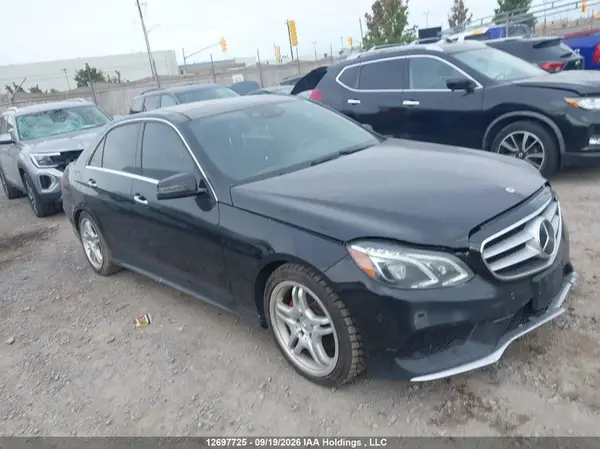 WDDHF9HB8GB235438 — 2016 Mercedes-Benz E-Klasse, Передняя часть (Front), фото до ремонта