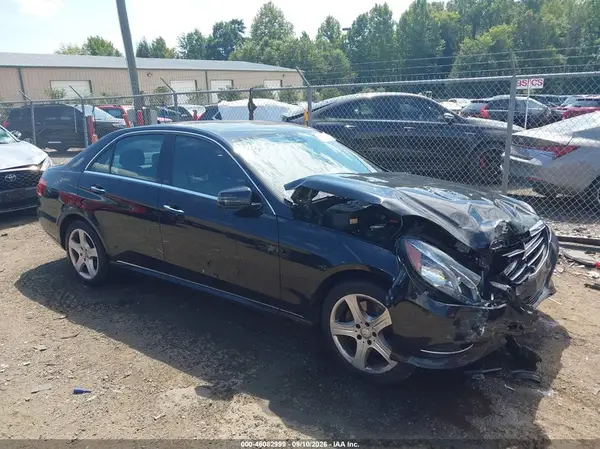 WDDHF8JB2GB276541 — 2016 Mercedes-Benz E-Klasse, Передняя часть (Front End), фото до ремонта