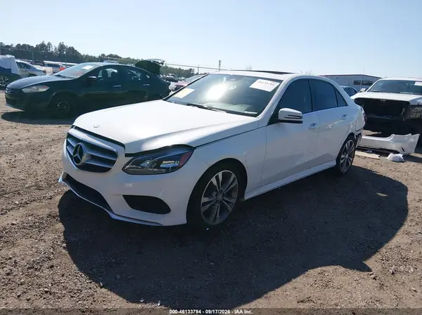 WDDHF5KB7GB302161 — 2016 Mercedes-Benz E-Klasse, фото 2 с аукциона IAAI 14.10.2026, Задняя часть