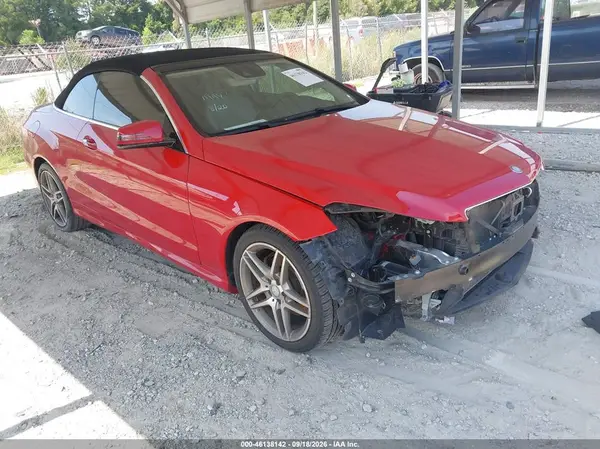 WDDKK6FF4GF331114 — 2016 Mercedes-Benz E-Klasse, Передняя часть (Front End), фото до ремонта