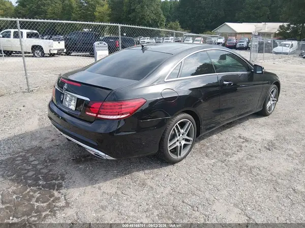WDDKJ7DB8GF314650 — 2016 Mercedes-Benz E-Klasse, фото 4 с аукциона IAAI, Передняя часть